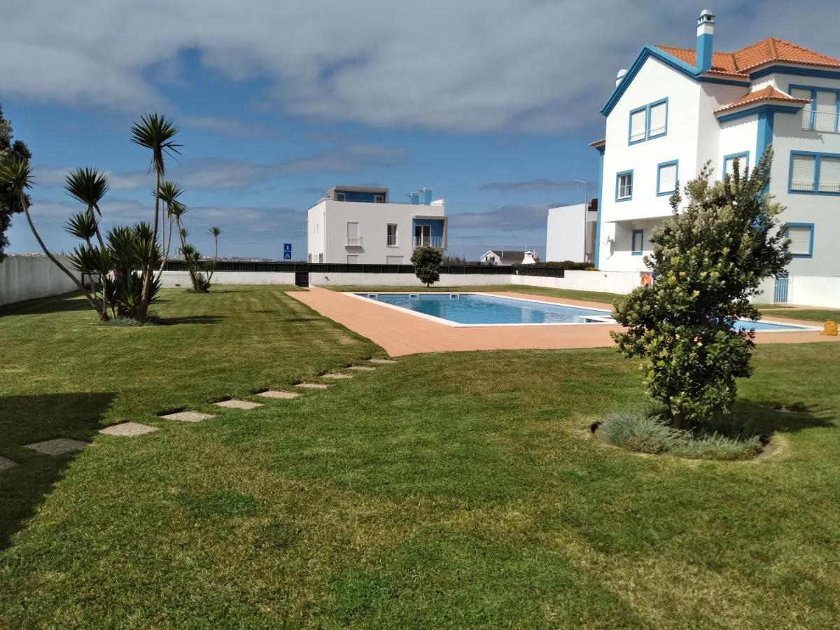 Palmeiras Apartement - T1 Com Piscina Baleal Exteriör bild