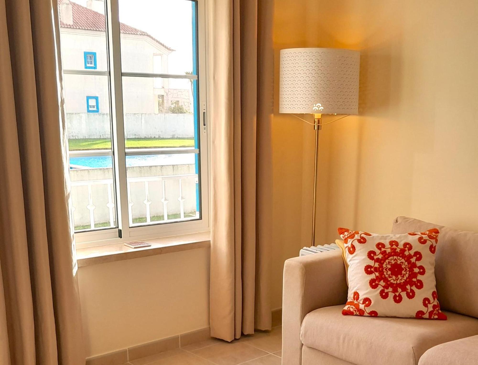Palmeiras Apartement - T1 Com Piscina Baleal Exteriör bild
